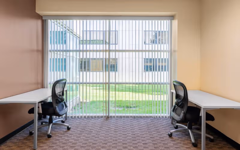 300 International Drive, Buffalo, 50 DESKS 300 International Drive, Buffalo image 1