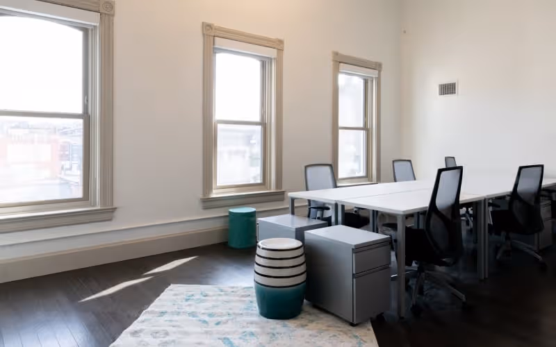 1435 Vine Street, Cincinnati, 50 DESKS 1435 Vine Street, Cincinnati image 1