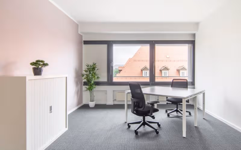 38 Bahnhofstrasse, Erfurt, 50 DESKS 38 Bahnhofstrasse, Erfurt image 1