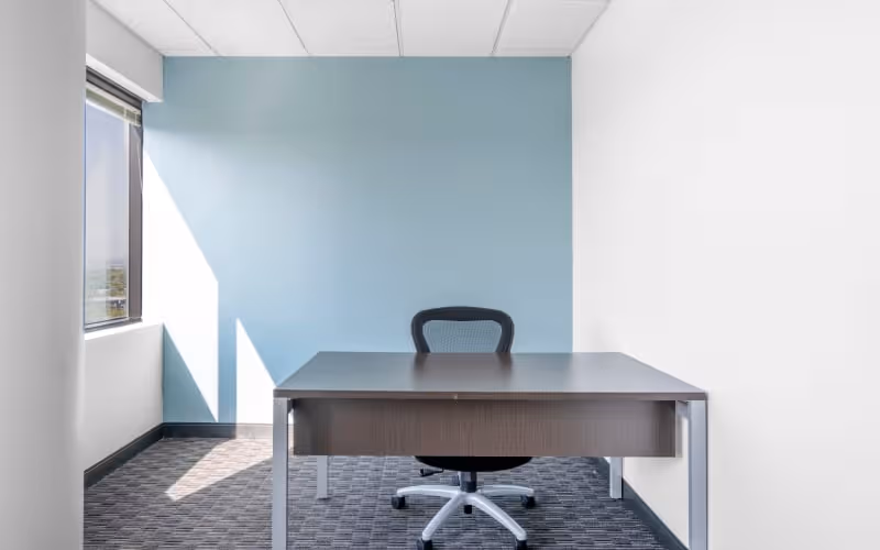 500 Marquette Avenue Nw, Albuquerque, 50 DESKS 500 Marquette Avenue Nw, Albuquerque image 1