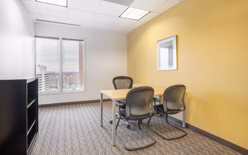 8000 Towers Crescent Drive Tysons, Vienna, 50 DESKS 8000 Towers Crescent Drive Tysons, Vienna image 1