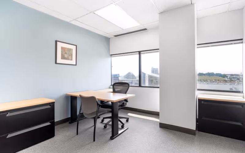 400 East Pratt Street, Baltimore, 50 DESKS 400 East Pratt Street, Baltimore image 1
