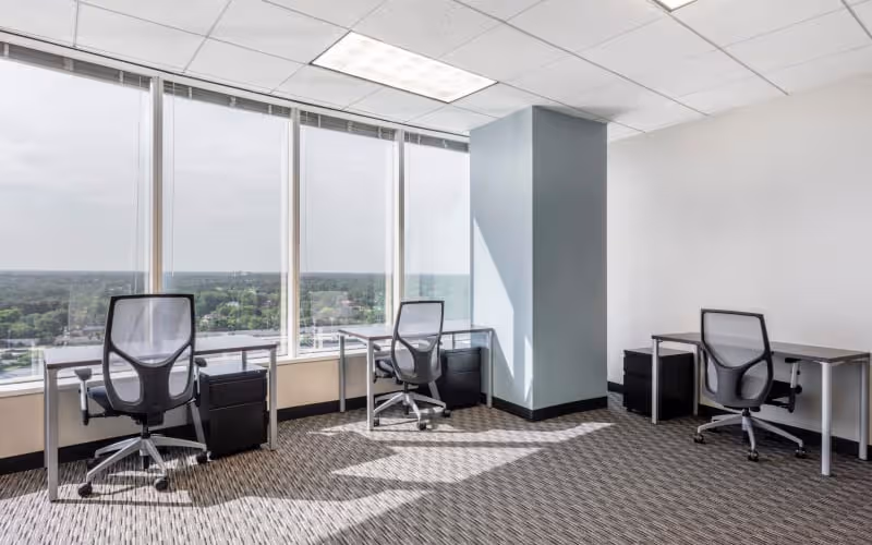 140 Butterfield Road, Oakbrook Terrace, 50 DESKS 140 Butterfield Road, Oakbrook Terrace image 1
