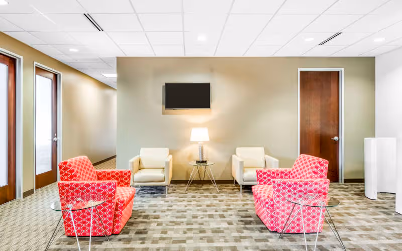 717 Green Valley Road, Greensboro, 50 DESKS 717 Green Valley Road, Greensboro image 1