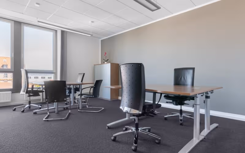 1-3 Zeltnerstrasse, Nuremberg, 50 DESKS 1-3 Zeltnerstrasse, Nuremberg image 1