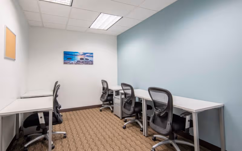 175 Capital Blvd, Rocky Hill, 50 DESKS 175 Capital Blvd, Rocky Hill image 1