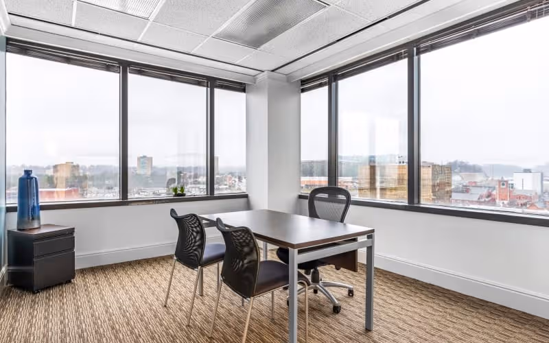 200 W Mlk Blvd, Chattanooga, 50 DESKS 200 W Mlk Blvd, Chattanooga image 1