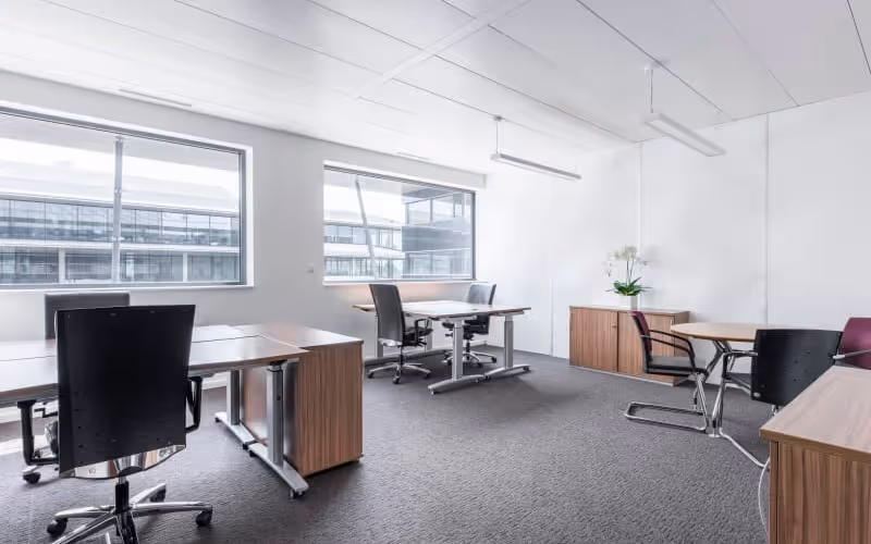 7 Route De Crassier Nyon, Eysins, 50 DESKS 7 Route De Crassier Nyon, Eysins image 1