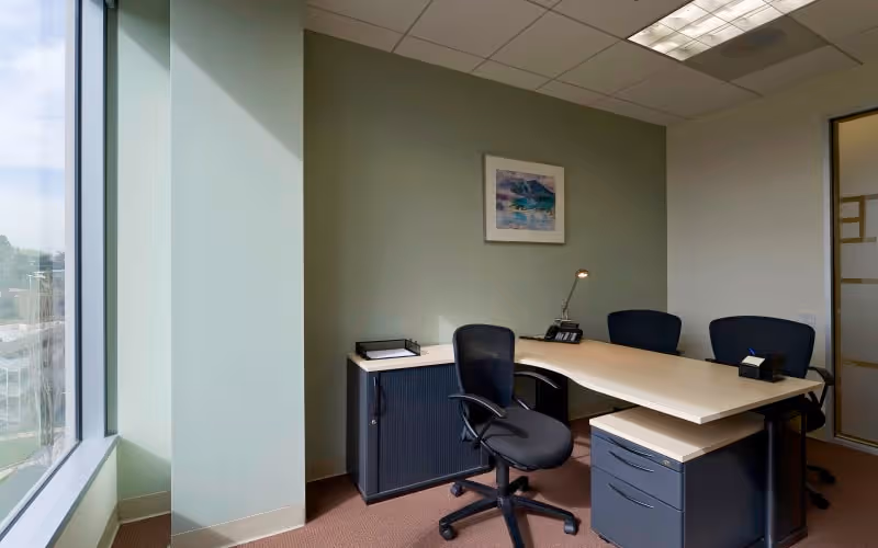 6080 Center Dr, Los Angeles, 1 DESK 6080 Center Dr, Los Angeles image 1