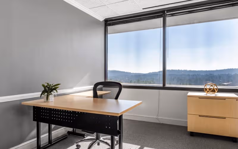 2100 Southbridge Pkwy, Birmingham, 50 DESKS 2100 Southbridge Pkwy, Birmingham image 1