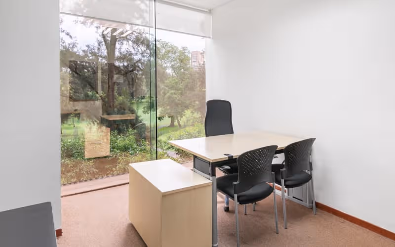 Av De Las Americas 1600 Country Club, Guadalajara, 50 DESKS Av De Las Americas 1600 Country Club, Guadalajara image 1