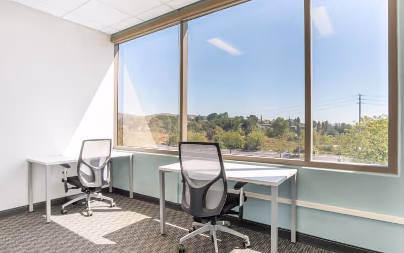30700 Russell Ranch Road, Westlake Village, 50 DESKS 30700 Russell Ranch Road, Westlake Village image 1