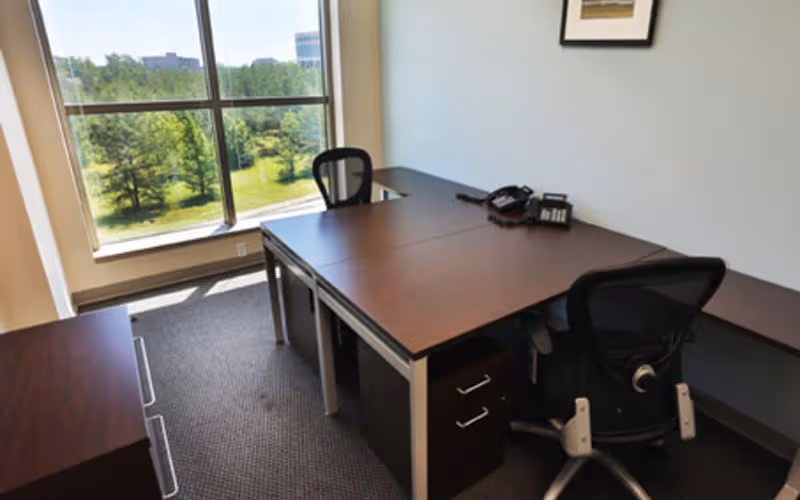 1661 International Drive, Memphis, 50 DESKS 1661 International Drive, Memphis image 1