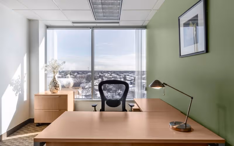 15255 S 94th Ave, Orland Park, 50 DESKS 15255 S 94th Ave, Orland Park image 1
