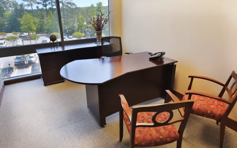 1 Chase Corporate Center, Birmingham, 50 DESKS 1 Chase Corporate Center, Birmingham image 1