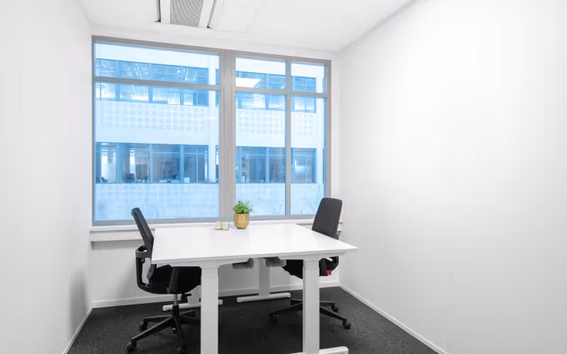 34 Gustav Iii:s Boulevard, Solna, 50 DESKS 34 Gustav Iii:s Boulevard, Solna image 1