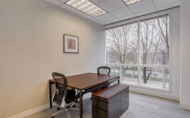 2475 Northwinds Pkwy, Alpharetta, 50 DESKS 2475 Northwinds Pkwy, Alpharetta image 1