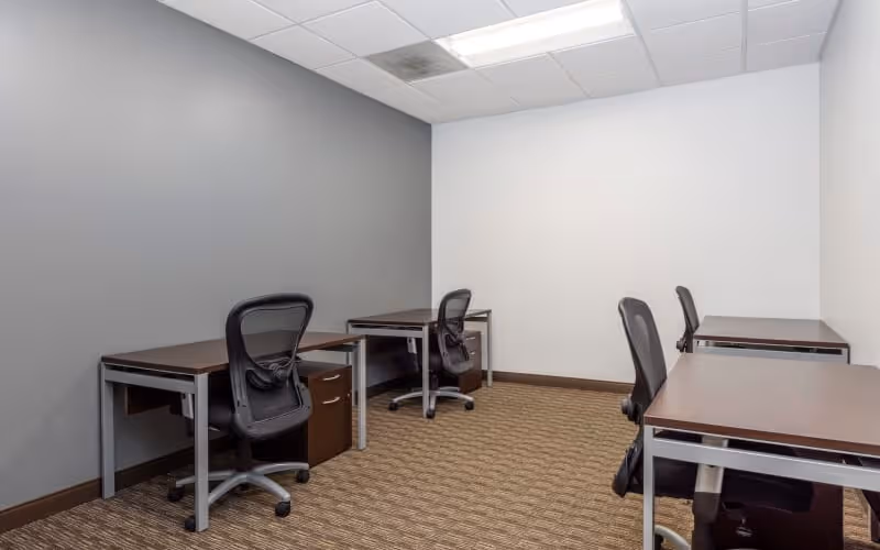 2700 Corporate Drive, Birmingham, 50 DESKS 2700 Corporate Drive, Birmingham image 1