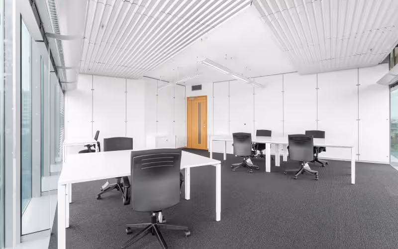 21 Kurfuerstendamm, Berlin, 50 DESKS 21 Kurfuerstendamm, Berlin image 1