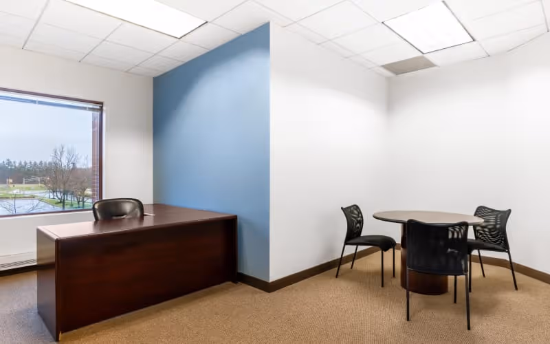 206 Rockingham Row, Princeton, 50 DESKS 206 Rockingham Row, Princeton image 1