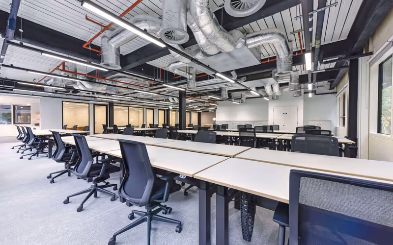 1 Finsbury Avenue, London, 143 DESKS 1 Finsbury Avenue, London image 1