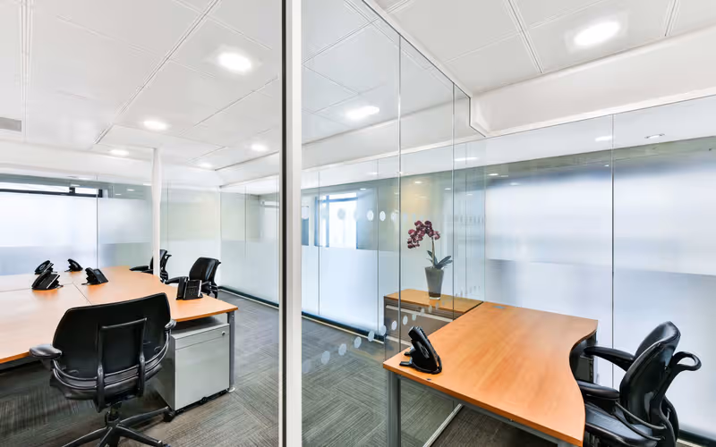 41 Lothbury, London, 26 DESKS 41 Lothbury, London image 1
