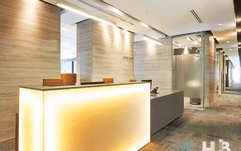 689 Sukhumvit Road, Khlong Toei image 1