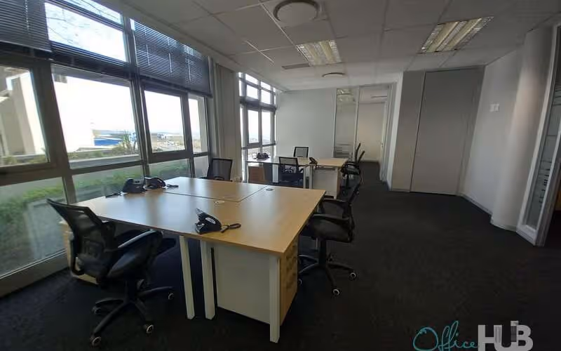 Magwa Crescent, Midrand image 1