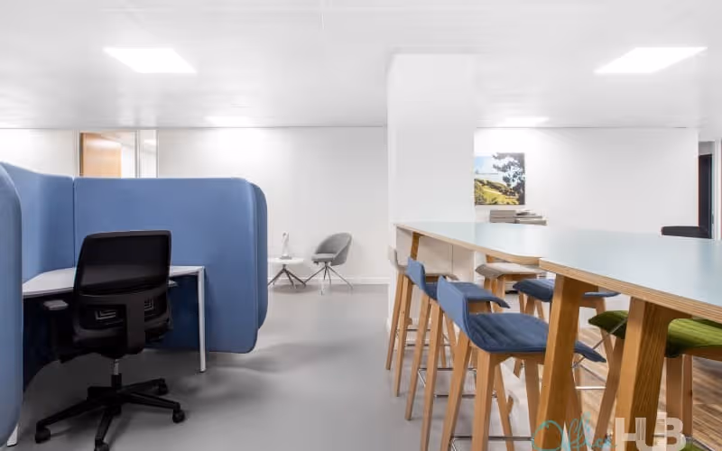16 Upper Woburn Place, London, 50 DESKS 16 Upper Woburn Place, London image 1