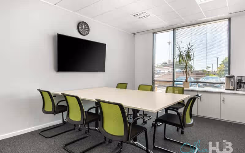 377 - 399 London Road, Camberley, 50 DESKS 377 - 399 London Road, Camberley image 1