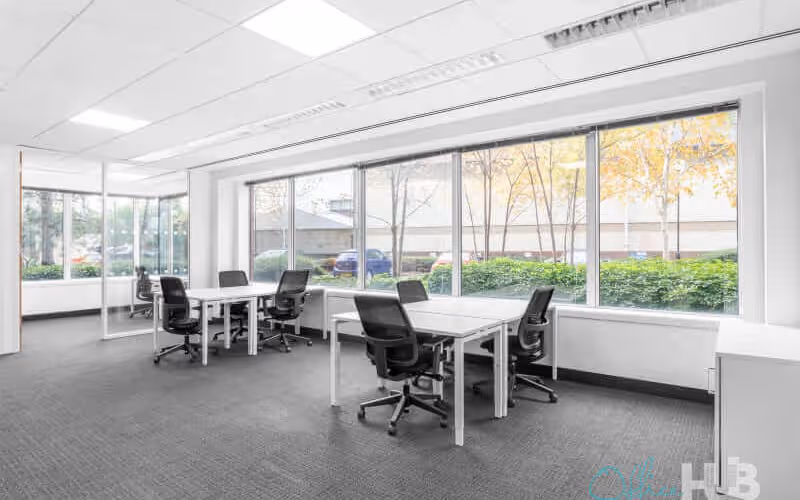 4 Maxwell Road, Borehamwood, 50 DESKS 4 Maxwell Road, Borehamwood image 1