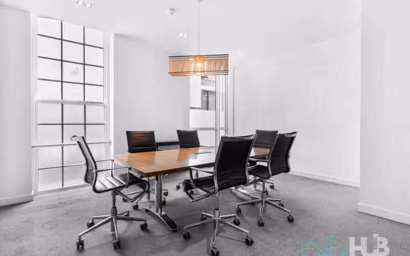 50 Grosvenor Hill, London image 1