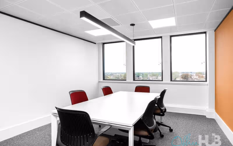 70 London Road, Twickenham image 1