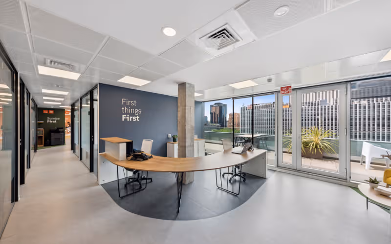 130 Paseo De La Castellana, Madrid, 30 DESKS 130 Paseo De La Castellana, Madrid image 1