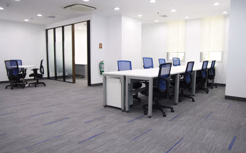 6781 Ayala Avenue, Makati image 1