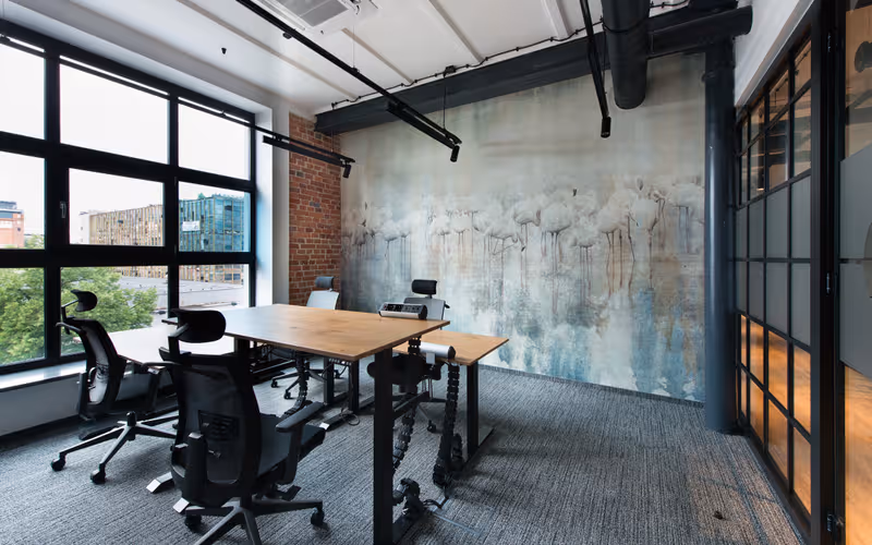 130 Gdańska, Łódź, 25 DESKS 130 Gdańska, Łódź image 1