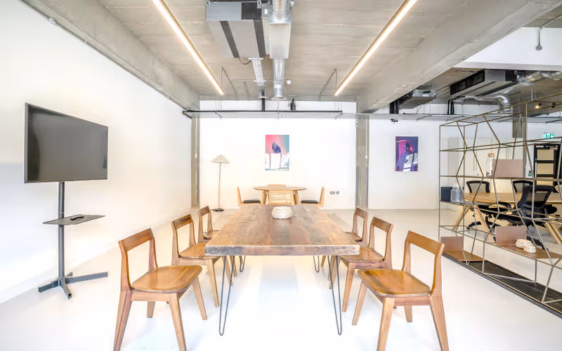 33-47 Copperfield Street, Greater London, 20 DESKS 33-47 Copperfield Street, Greater London image 1