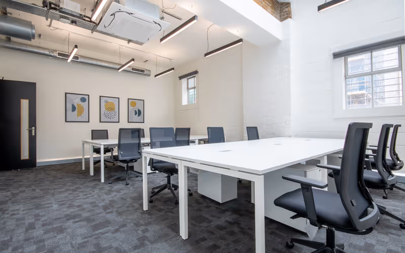 156 Blackfriars Rd, Blackfriars, 34 DESKS 156 Blackfriars Rd, Blackfriars image 1
