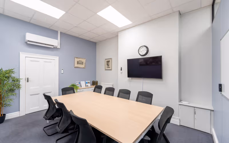 1 Bromley Lane, Chislehurst, 12 DESKS 1 Bromley Lane, Chislehurst image 1