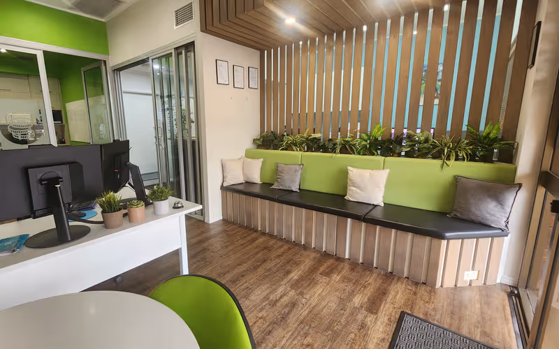 3370 Pacific Highway, Springwood image 1