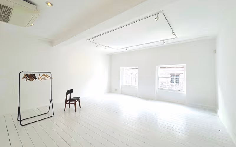 19 Greek Street, Greater London, 35 DESKS 19 Greek Street, Greater London image 1
