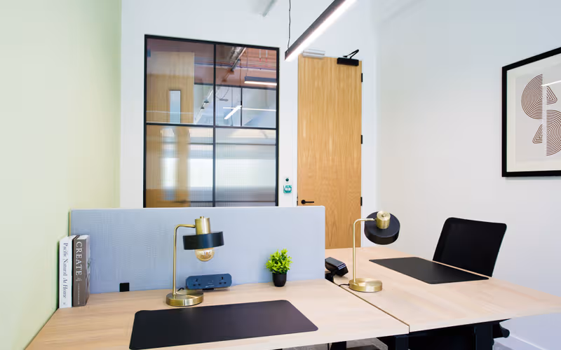 5700 John Smith Drive, Oxford, 28 DESKS 5700 John Smith Drive, Oxford image 1