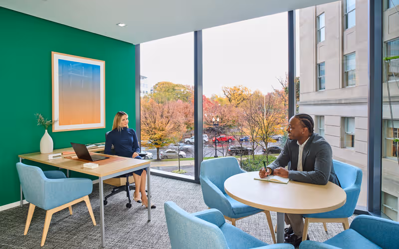 300 New Jersey Avenue Nw, Washington, 4 DESKS 300 New Jersey Avenue Nw, Washington image 1