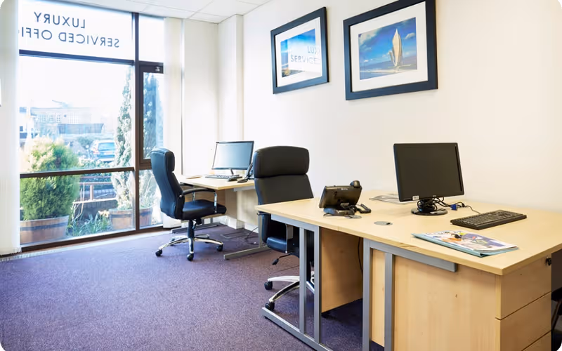 2 Athenaeum Road, London, 5 DESKS 2 Athenaeum Road, London image 1