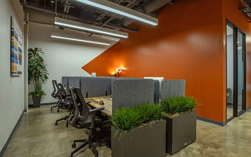 13341 Us-290, Austin, 6 DESKS 13341 Us-290, Austin image 1