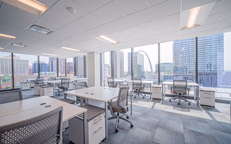 6 Cardinal Wy, St Louis, 20 DESKS 6 Cardinal Wy, St Louis image 1