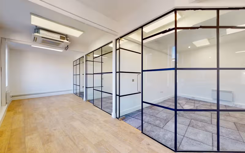 30 Warner Street, Greater London image 1
