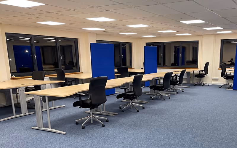 Vincent Avenue, Crownhill, 20 DESKS Vincent Avenue, Crownhill image 1