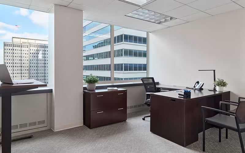 1515 Market St, Philadelphia, 2 DESKS 1515 Market St, Philadelphia image 1