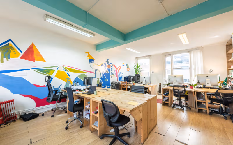 35-37 Blackstock Road, Finsbury Park, 20 DESKS 35-37 Blackstock Road, Finsbury Park image 1